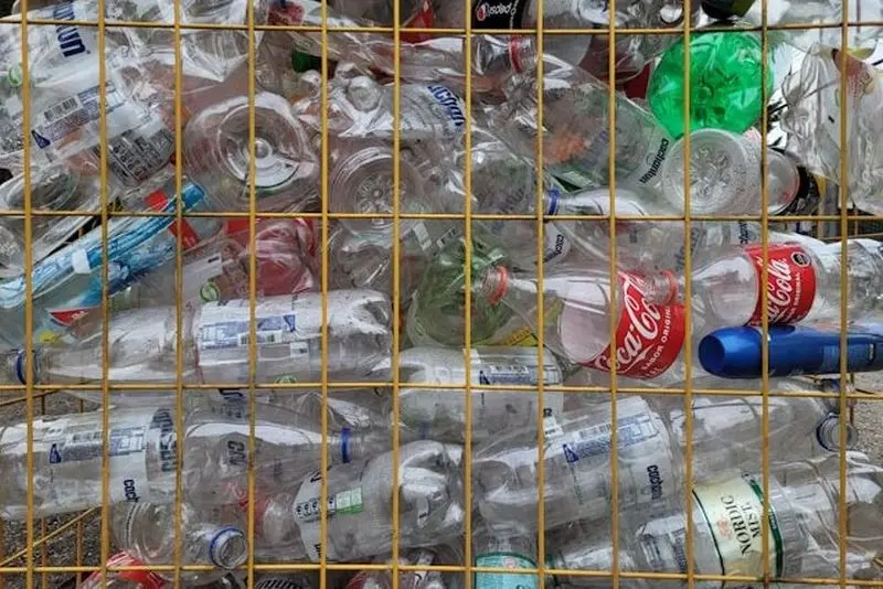 Miliard opakowań odzyskanych. Rośnie popularność systemu kaucyjnego